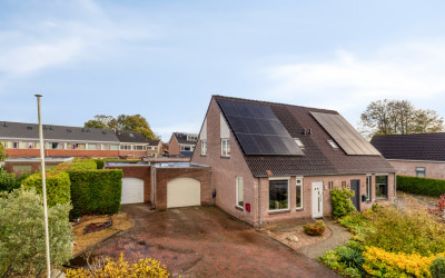 Burgemeester van Weringstraat 68