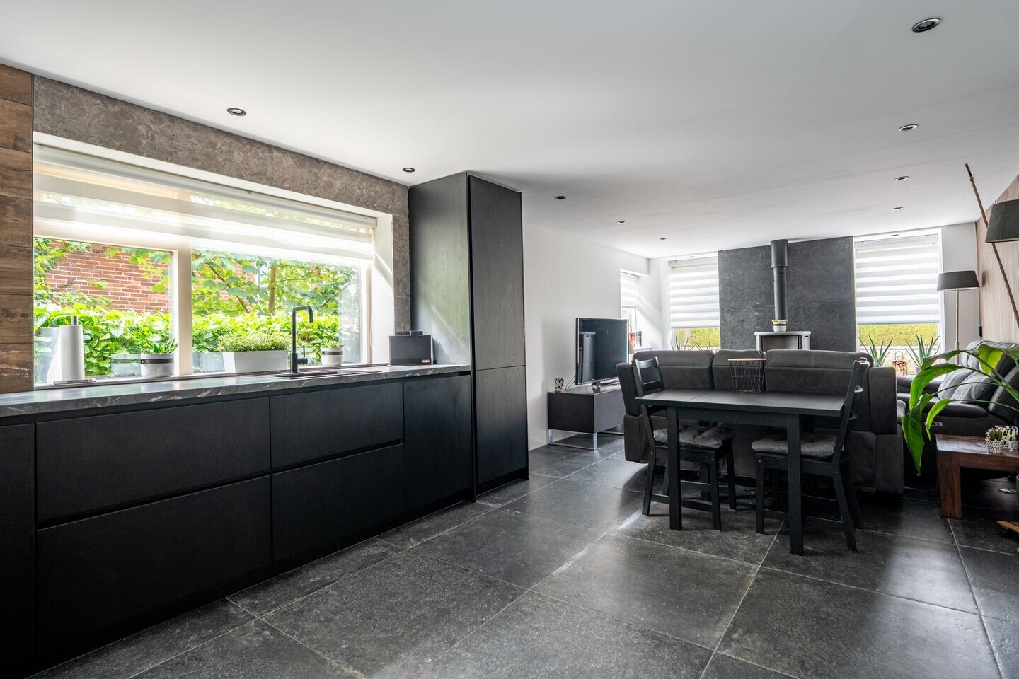 Vrijstaande woning te koop: H. Hindersstraat 95, Oude Pekela