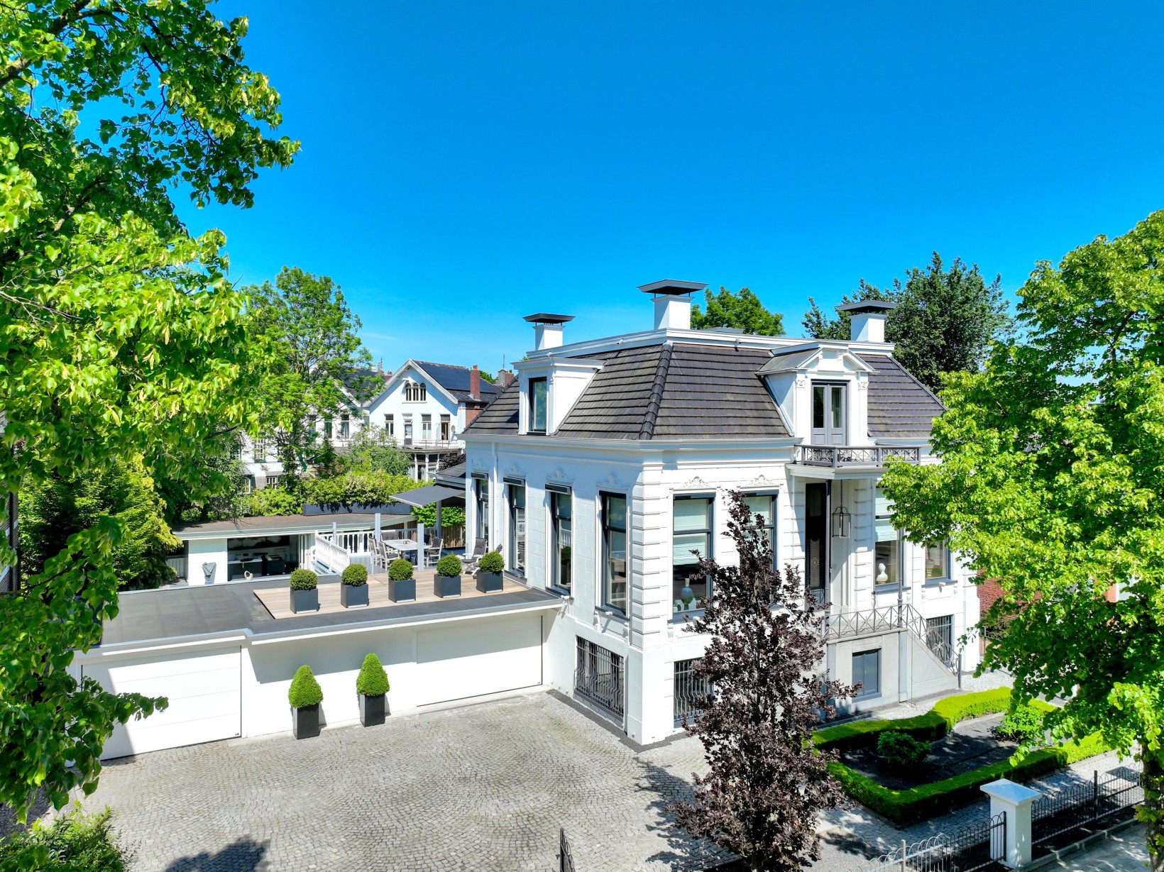 Vrijstaande woning te koop: Stationsweg 5, Winschoten