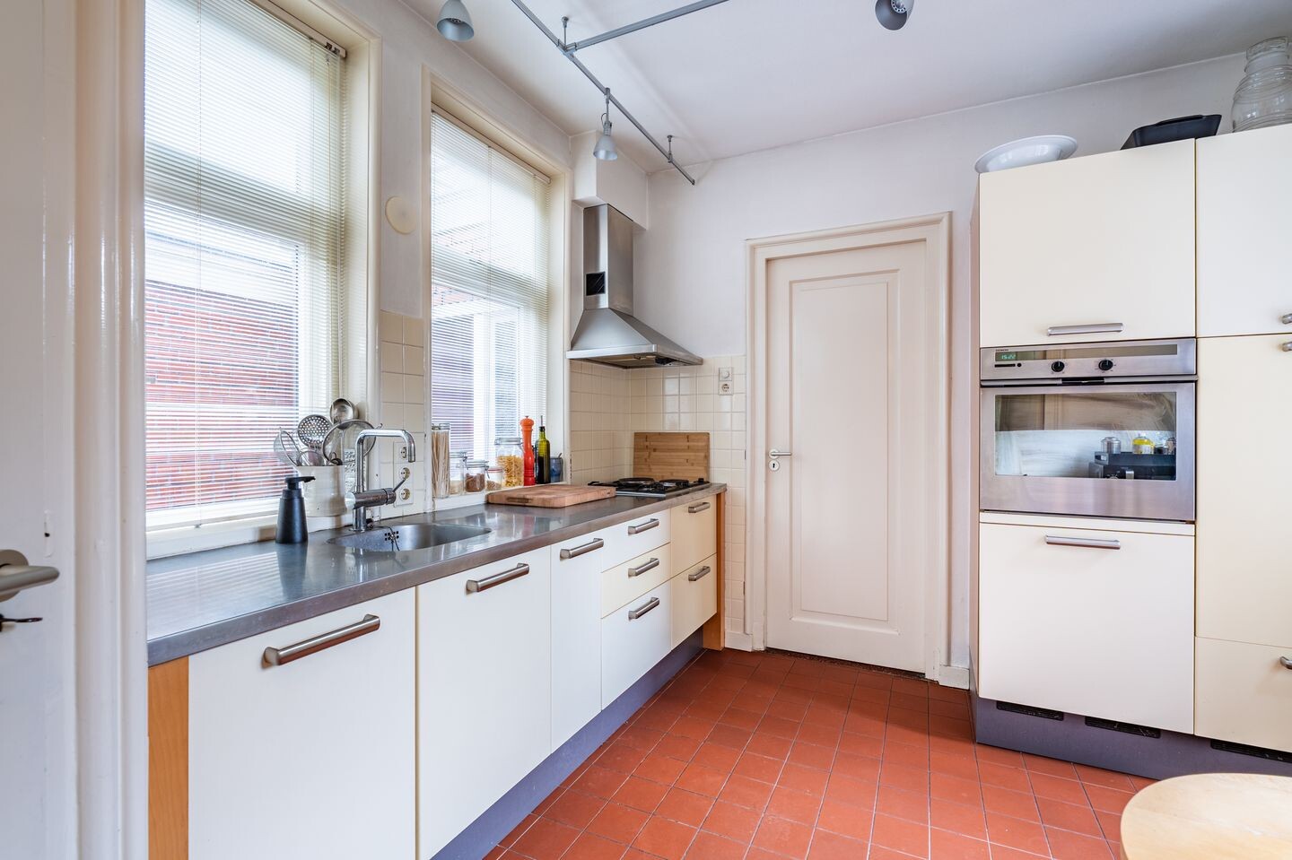 Hoekwoning te koop: Burg. Schönfeldsingel 13, Winschoten