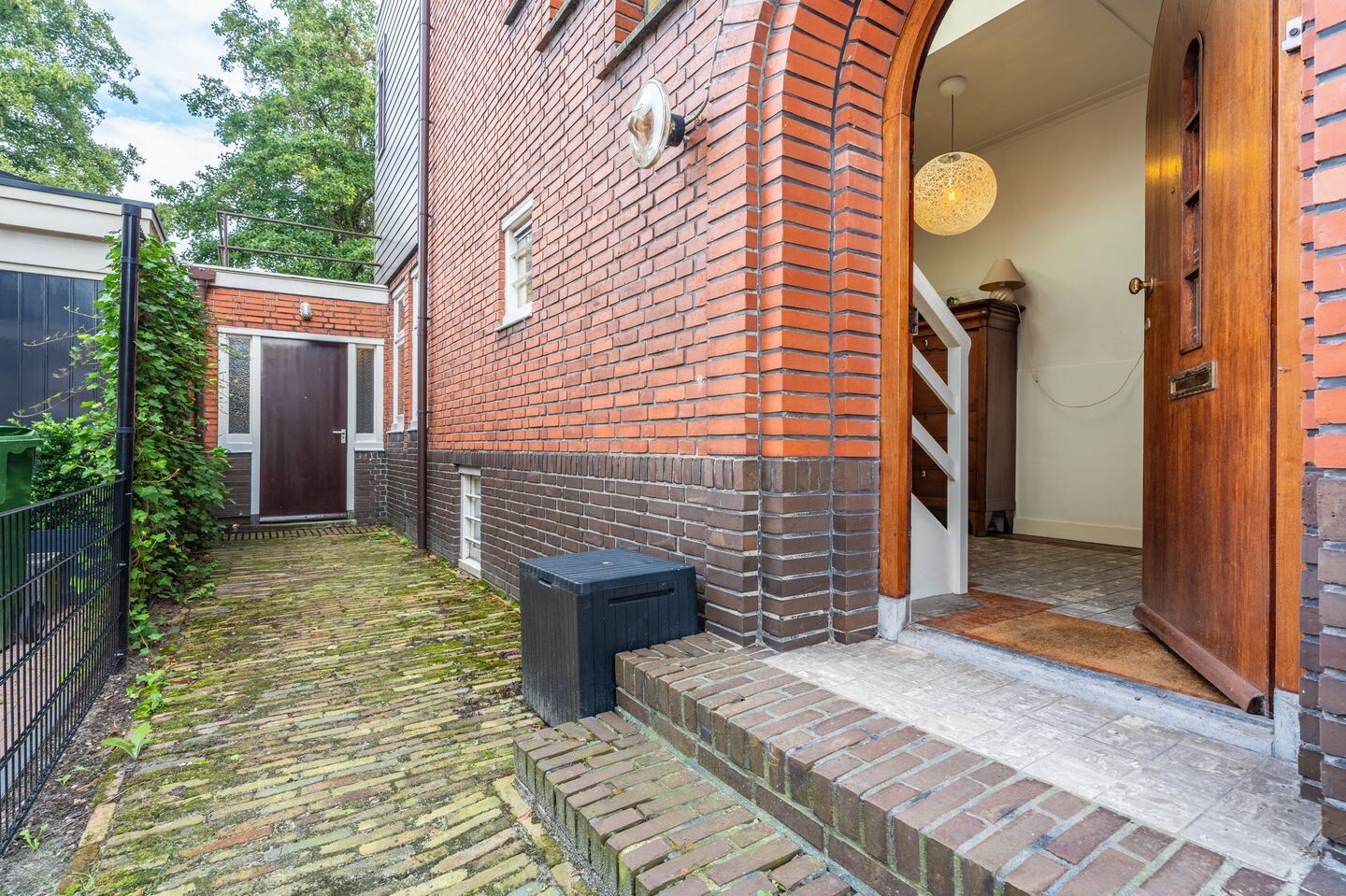 Hoekwoning te koop: Burg. Schönfeldsingel 13, Winschoten