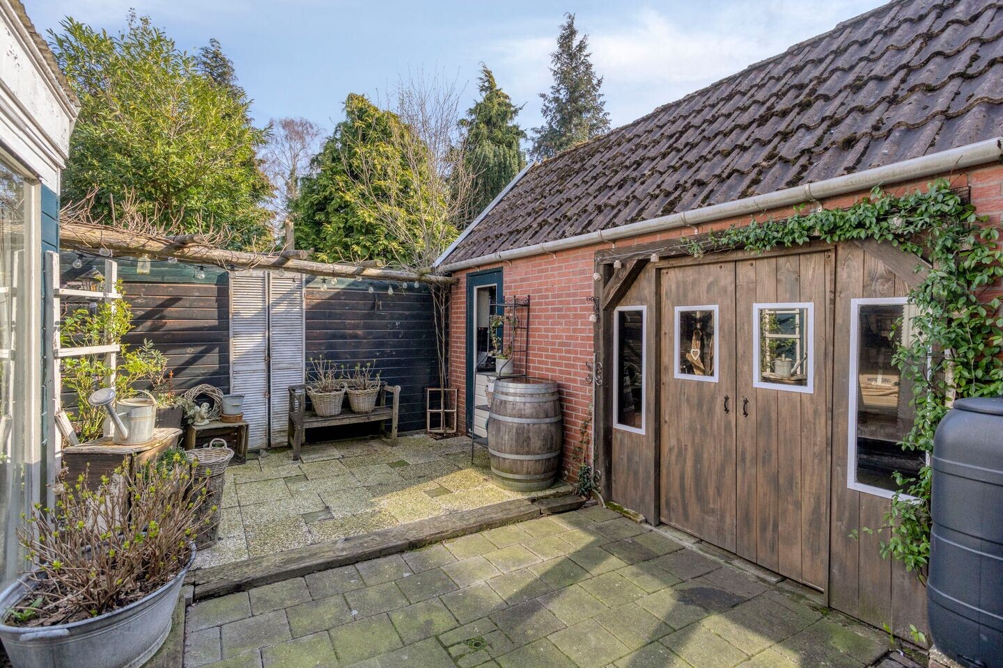 Vrijstaande woning te koop: Gasthuislaan 8, Winschoten