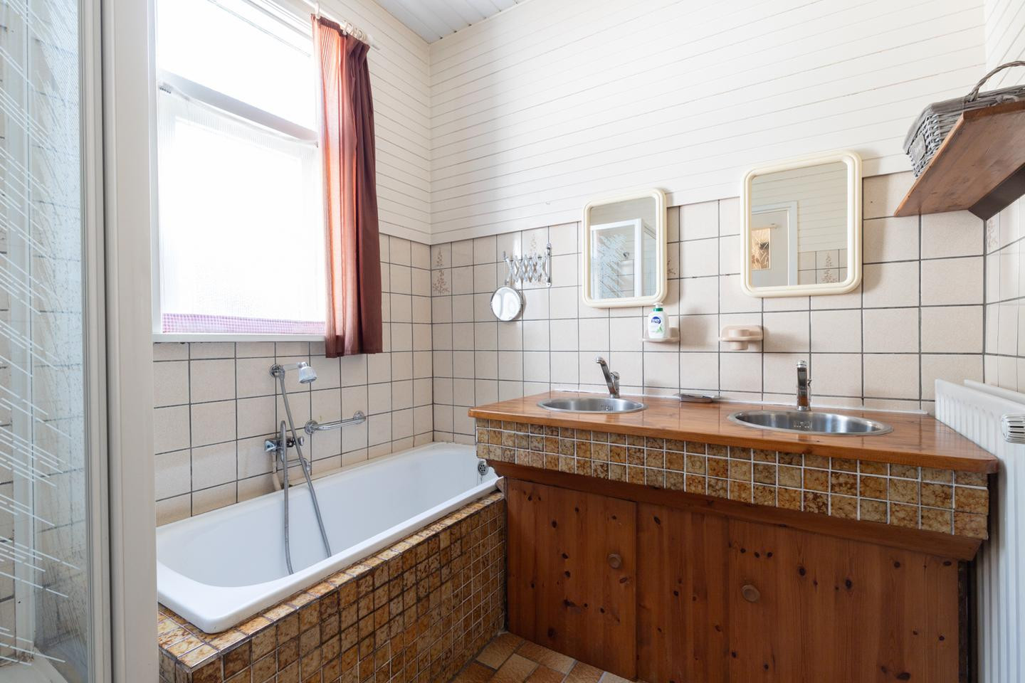 Vrijstaande woning te koop: Oostereinde 15A, Winschoten