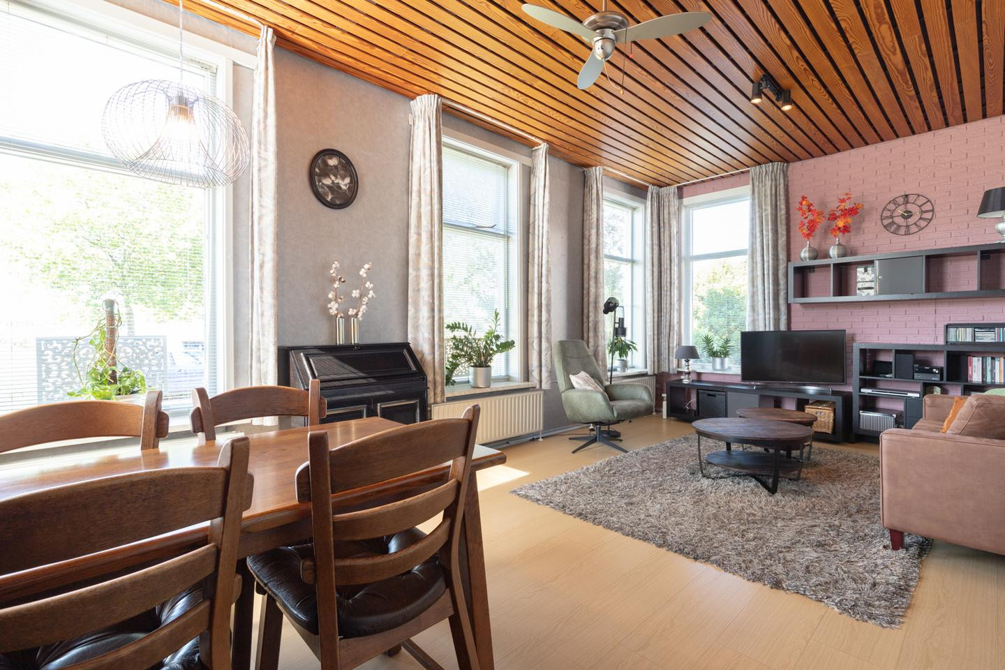 Vrijstaande woning te koop: Oostereinde 15A, Winschoten