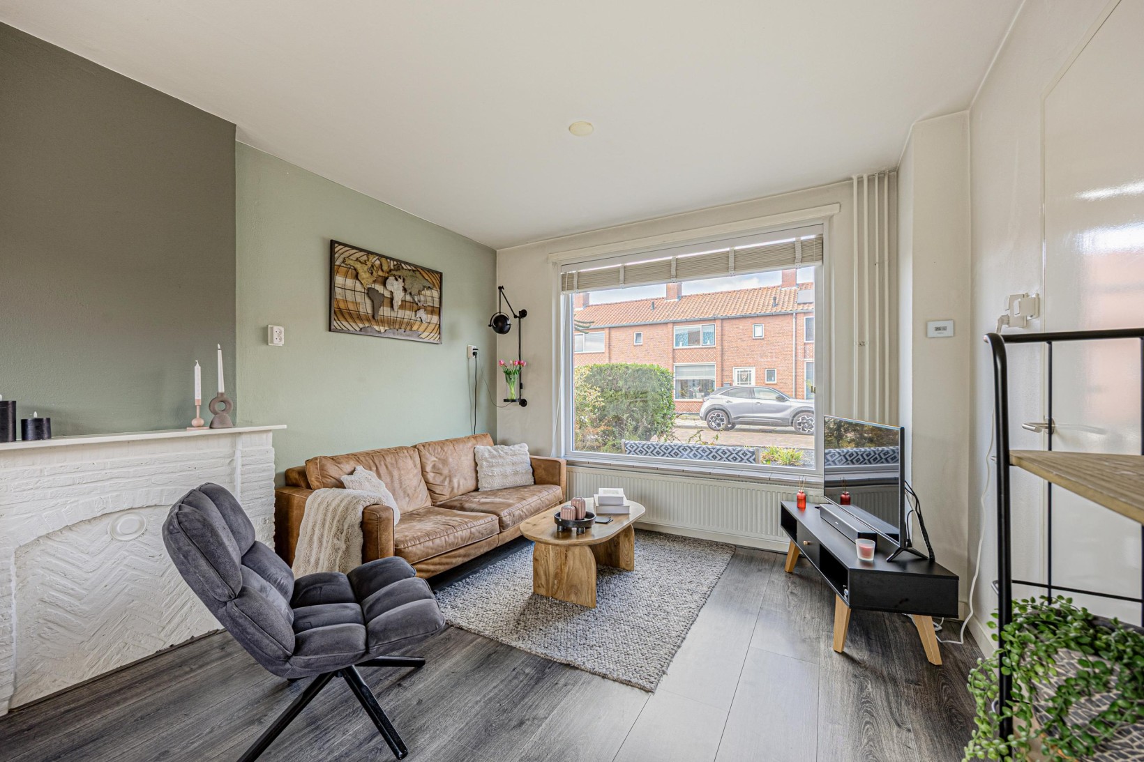 Tussenwoning te koop: Eikenlaan 24, Winschoten