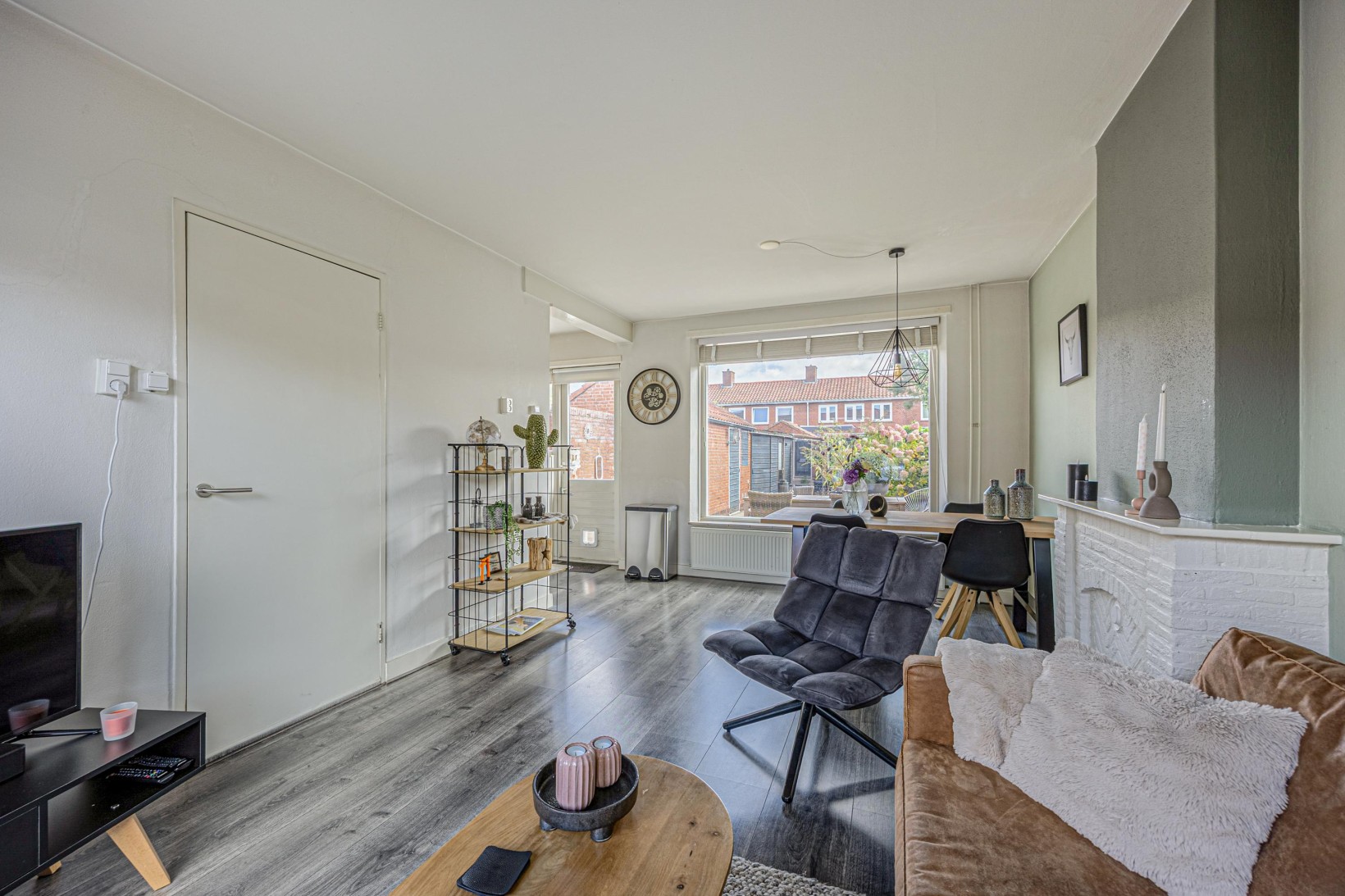 Tussenwoning te koop: Eikenlaan 24, Winschoten