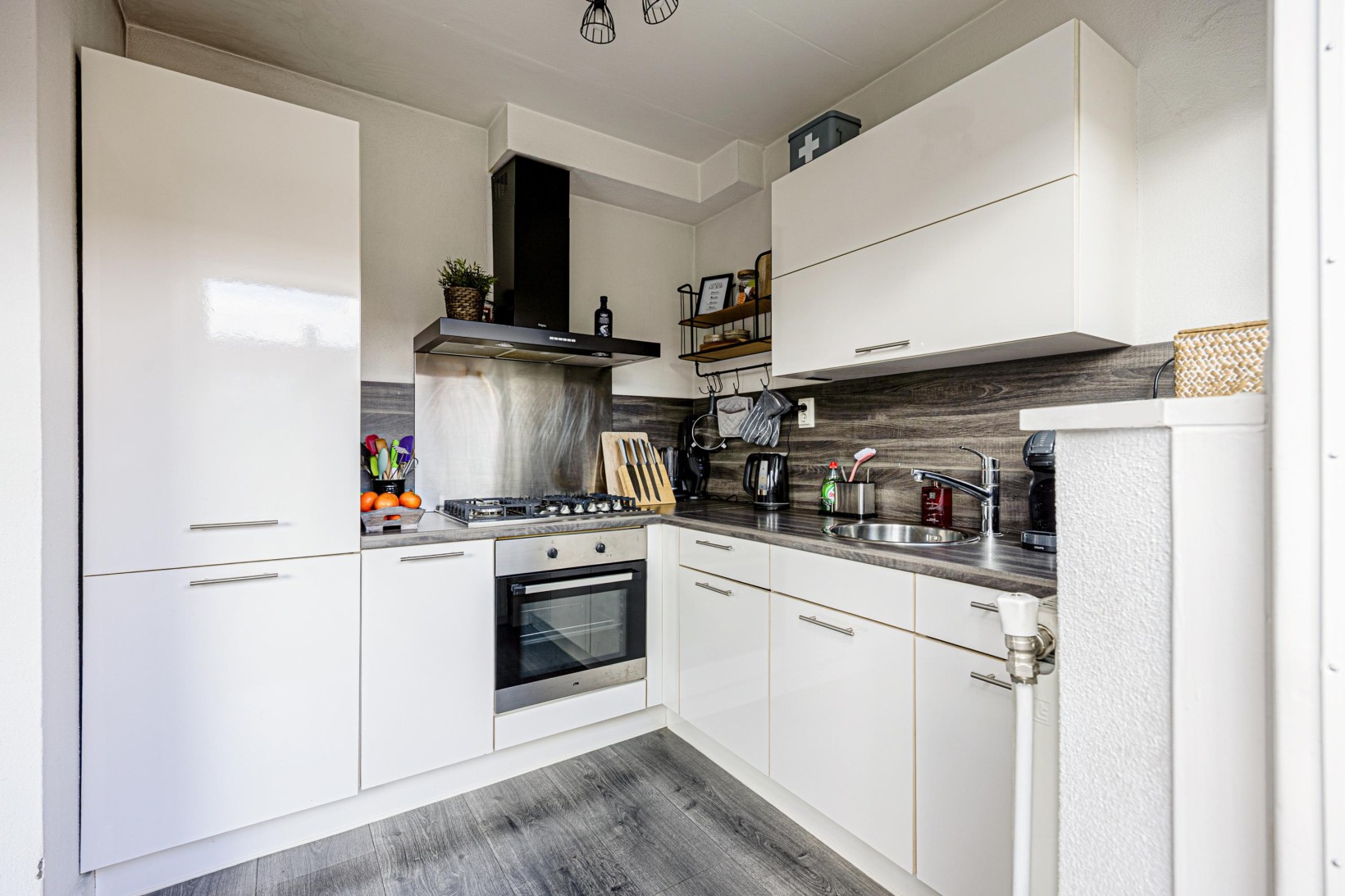 Tussenwoning te koop: Eikenlaan 24, Winschoten