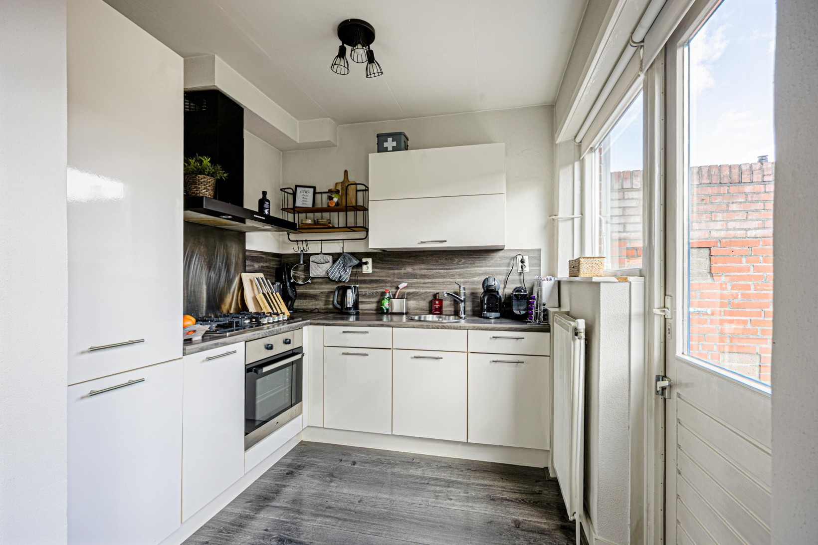 Tussenwoning te koop: Eikenlaan 24, Winschoten