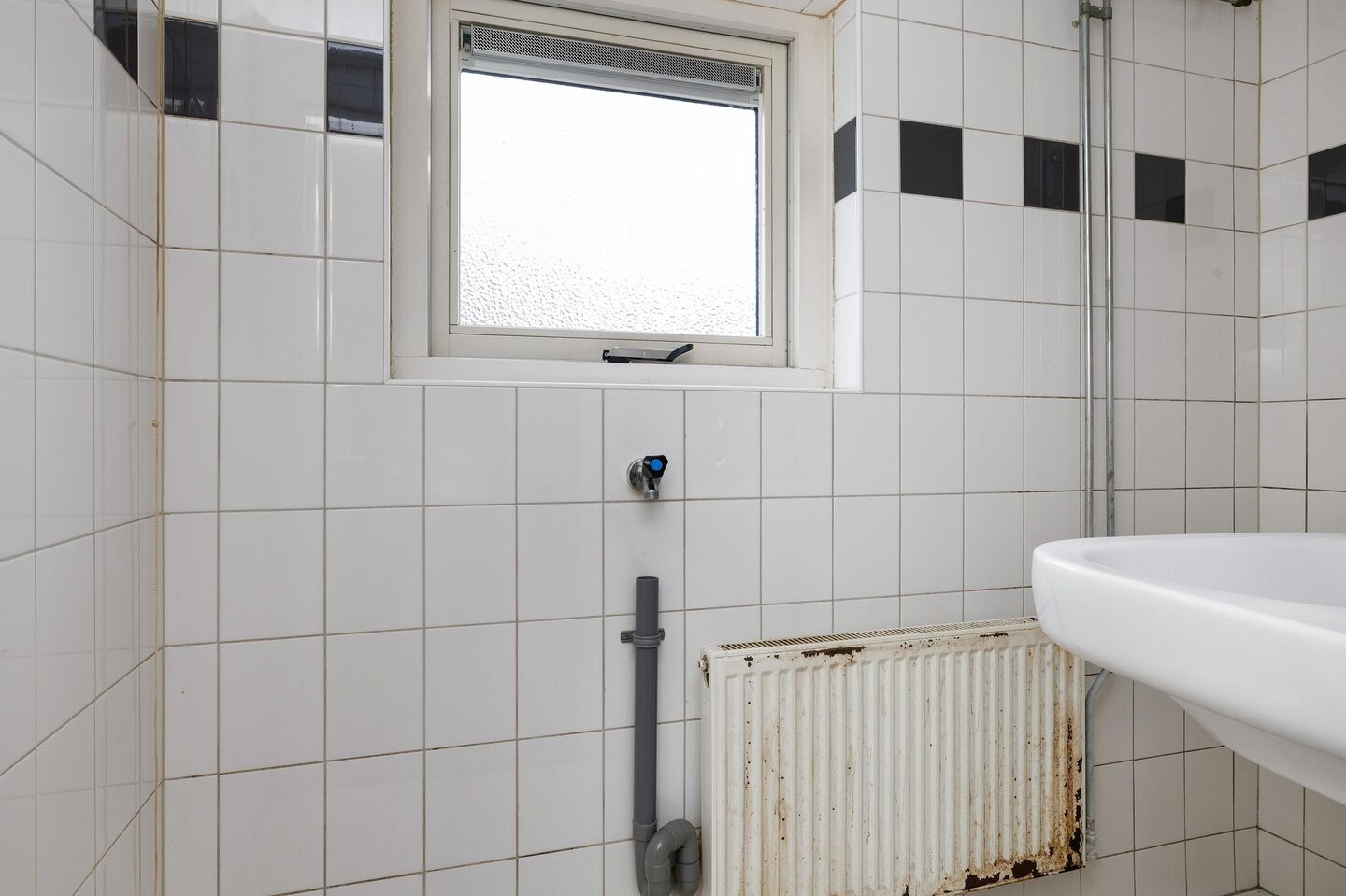Twee-onder-één-kap te koop: Dahliastraat 31, Winschoten