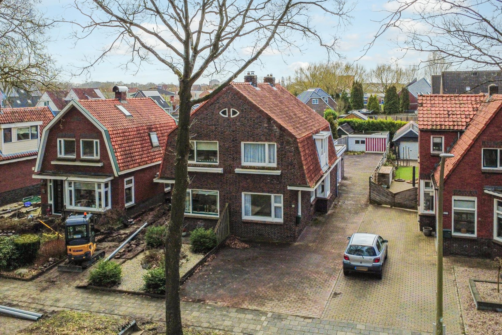 Twee-onder-één-kap te koop: Bovenburen 113, Winschoten