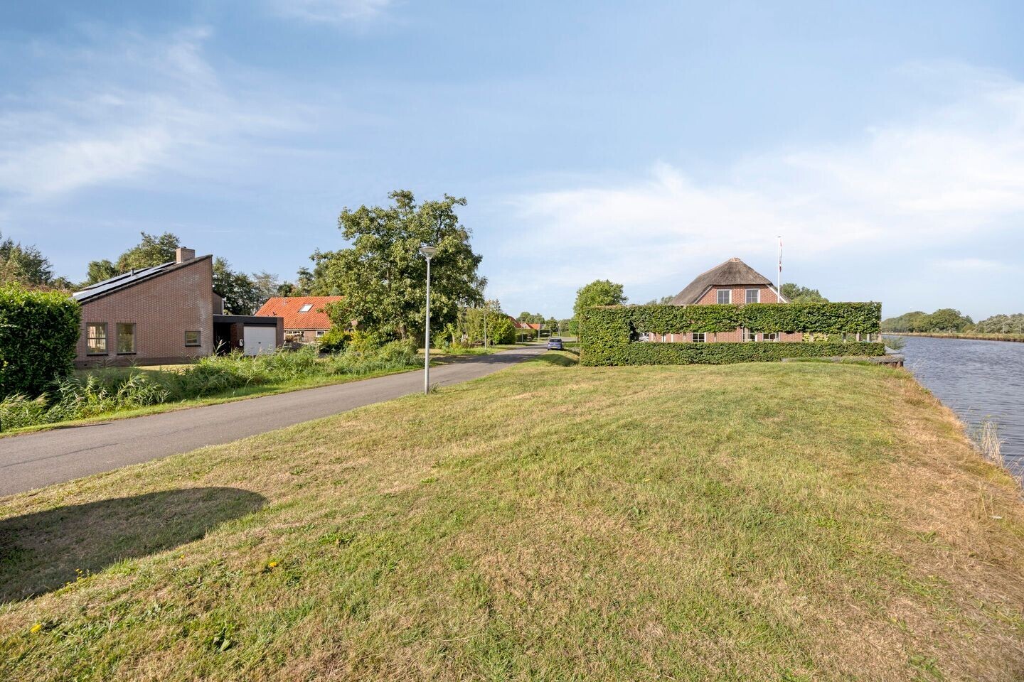 Vrijstaande woning te koop: Kloosterlaan 33, Winschoten