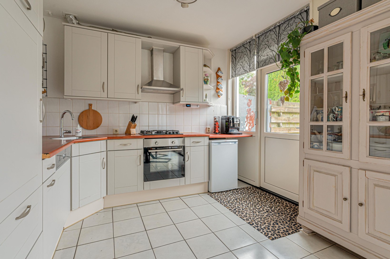 Tussenwoning te koop: Beverhof 38, Winschoten