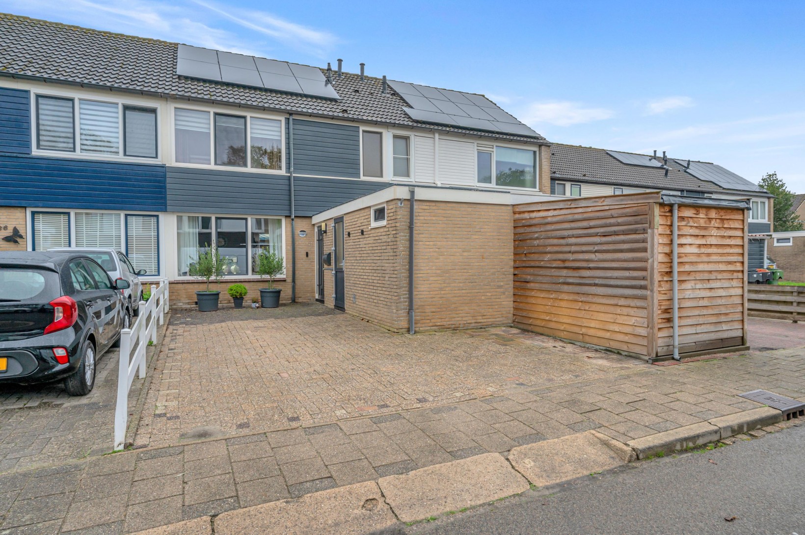 Tussenwoning te koop: Beverhof 38, Winschoten
