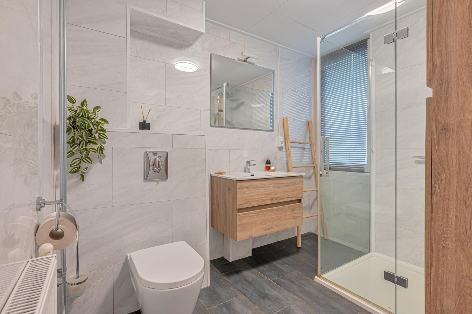 Tussenwoning te koop: Beverhof 38, Winschoten