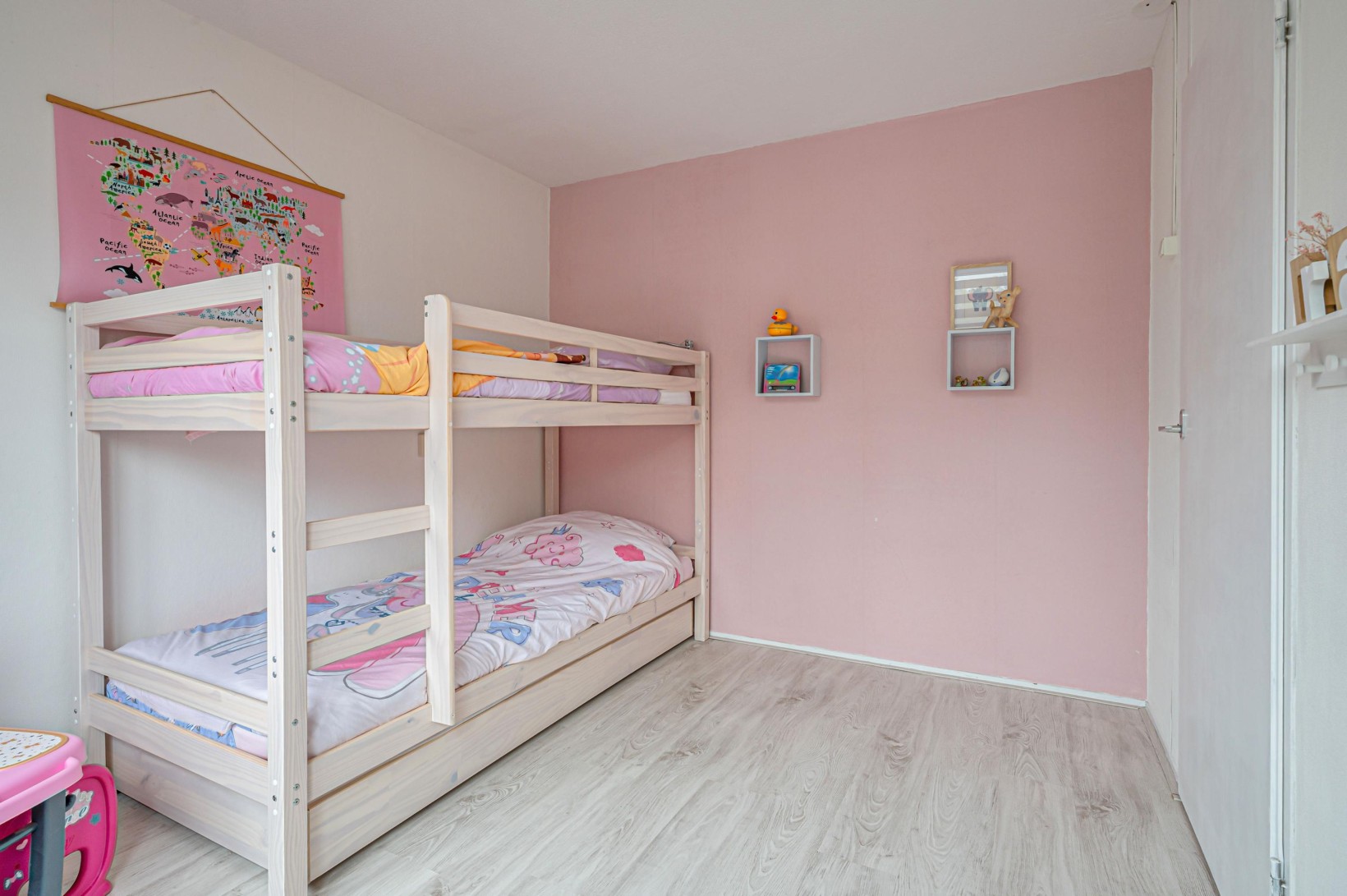 Tussenwoning te koop: Beverhof 38, Winschoten