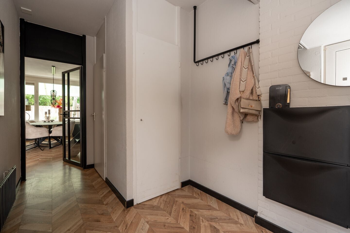 Tussenwoning te koop: Beverhof 106, Winschoten