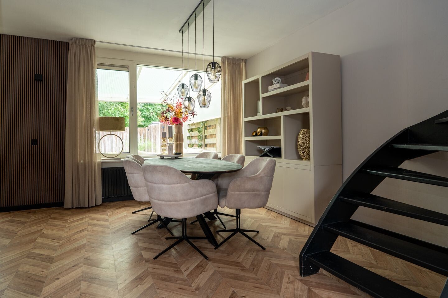 Tussenwoning te koop: Beverhof 106, Winschoten
