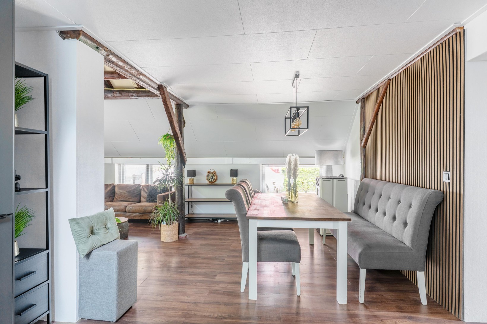 Vrijstaande woning te koop: Hoofdweg 7, Midwolda