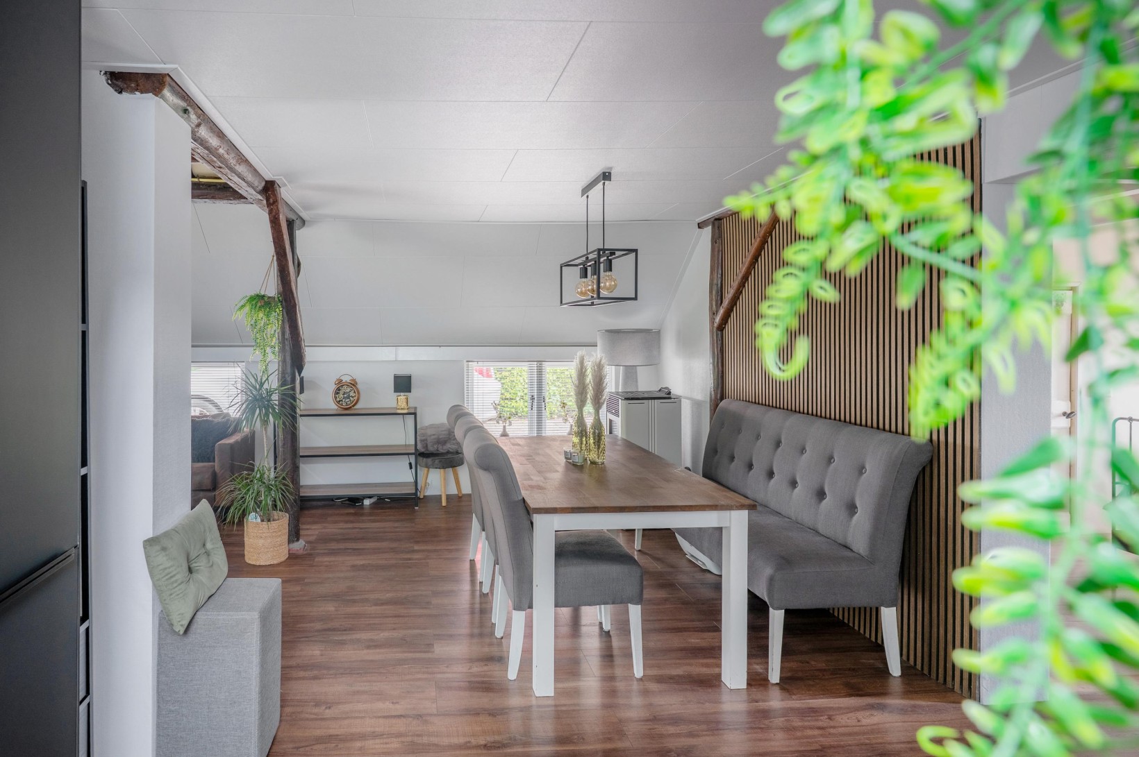 Vrijstaande woning te koop: Hoofdweg 7, Midwolda