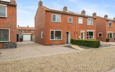 Burgemeester Dijkhuisstraat 8