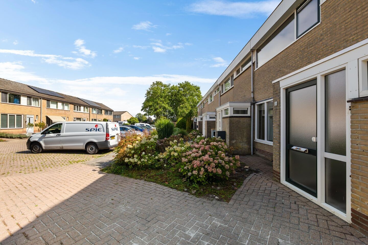 Hoekwoning te koop: Margrietstraat 19, Oostwold