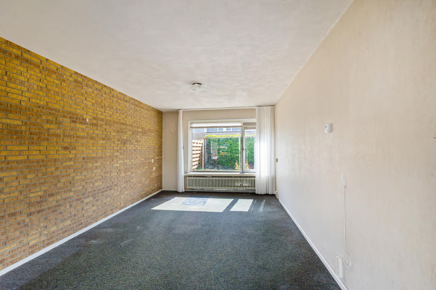 Hoekwoning te koop: Margrietstraat 19, Oostwold