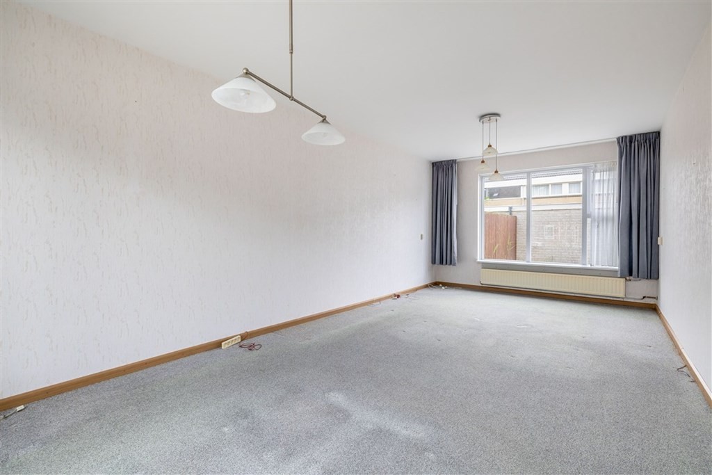 Tussenwoning te koop: Margrietstraat 7, Oostwold