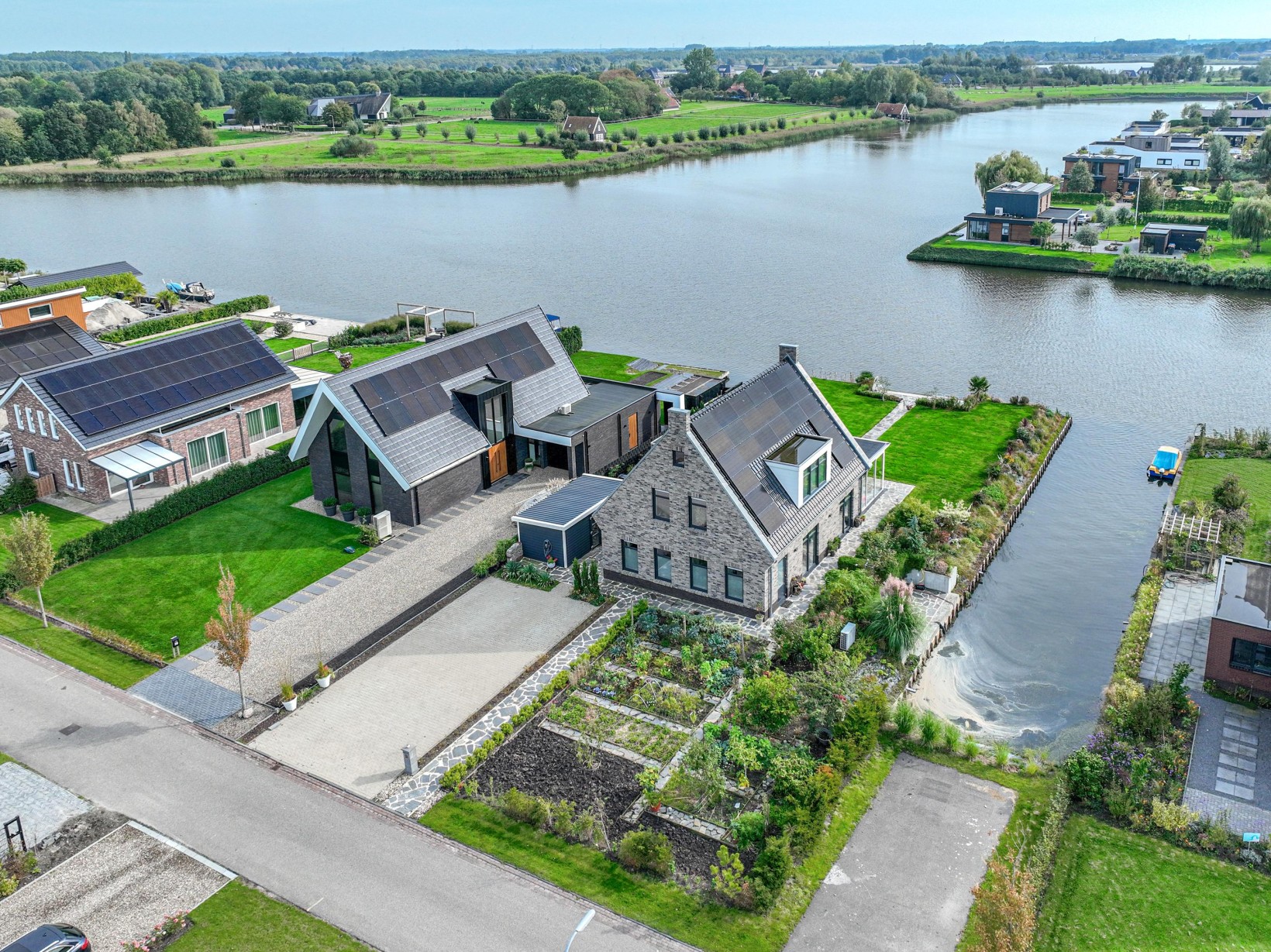 Vrijstaande woning te koop: Kiekendief 28, Blauwestad