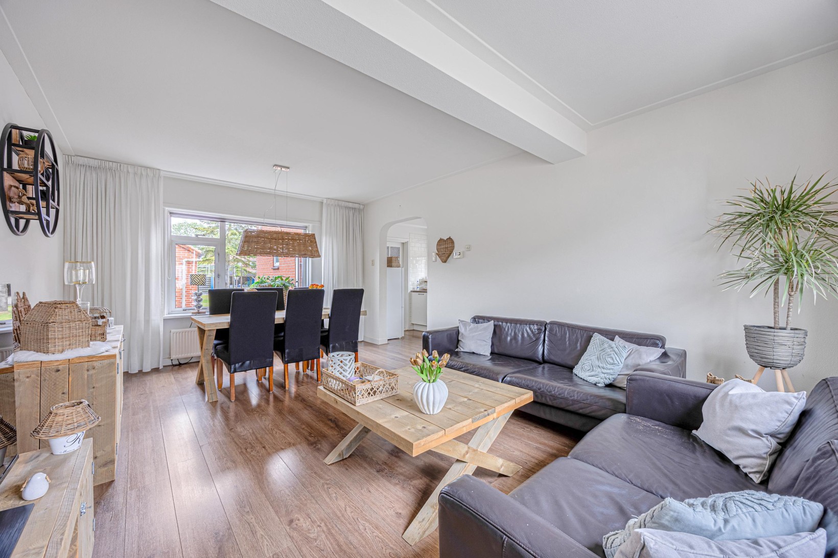 Twee-onder-één-kap te koop: Parallelweg 31, Beerta