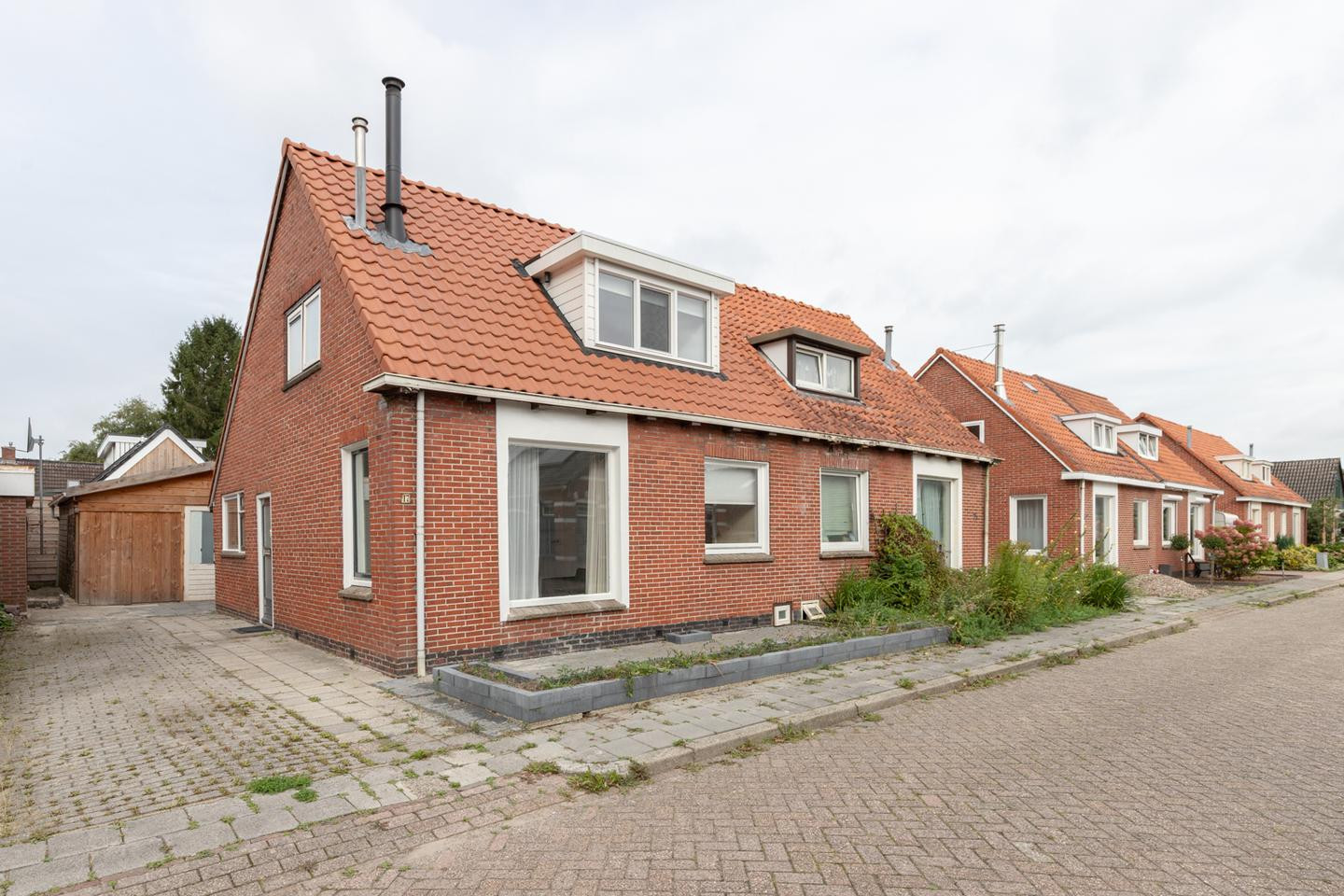 Twee-onder-één-kap te koop: Tichelweg 17, Bad Nieuweschans