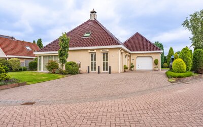 Bovenlanden 24