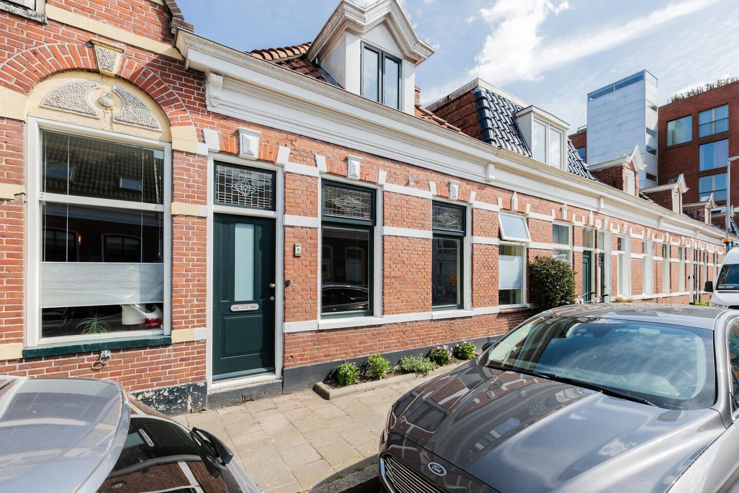 Tussenwoning te koop: Oosterhavenstraat 8, Groningen