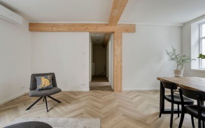 Snor Damsterdiep 6