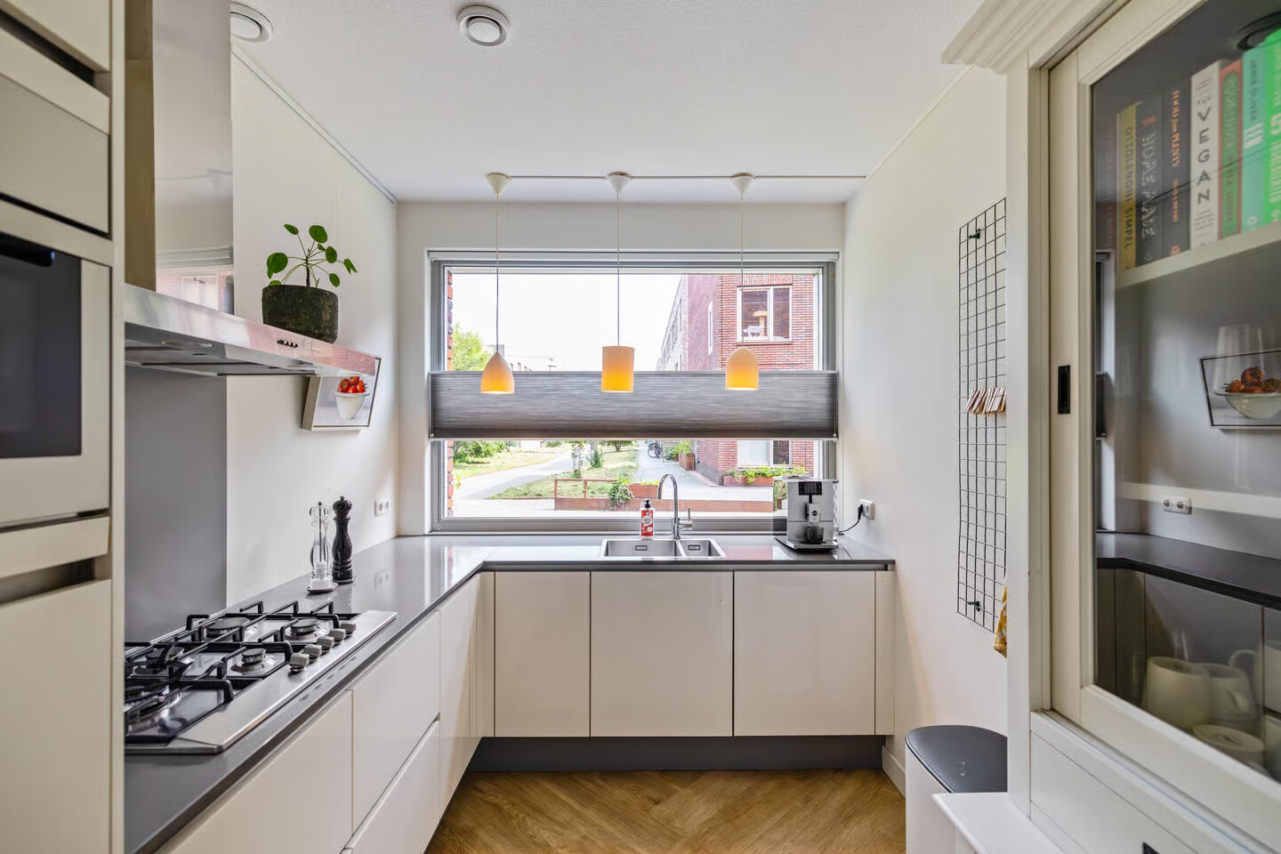 Tussenwoning te koop: Langestraat 98, Groningen