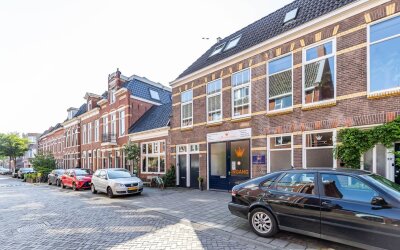 Grote Lelie. 60-A