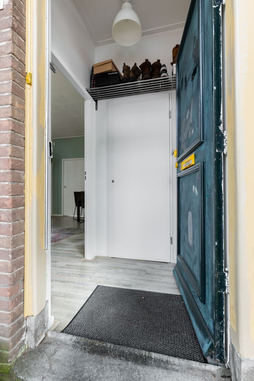Tussenwoning te koop: Kleine Rozenstraat 42, Groningen