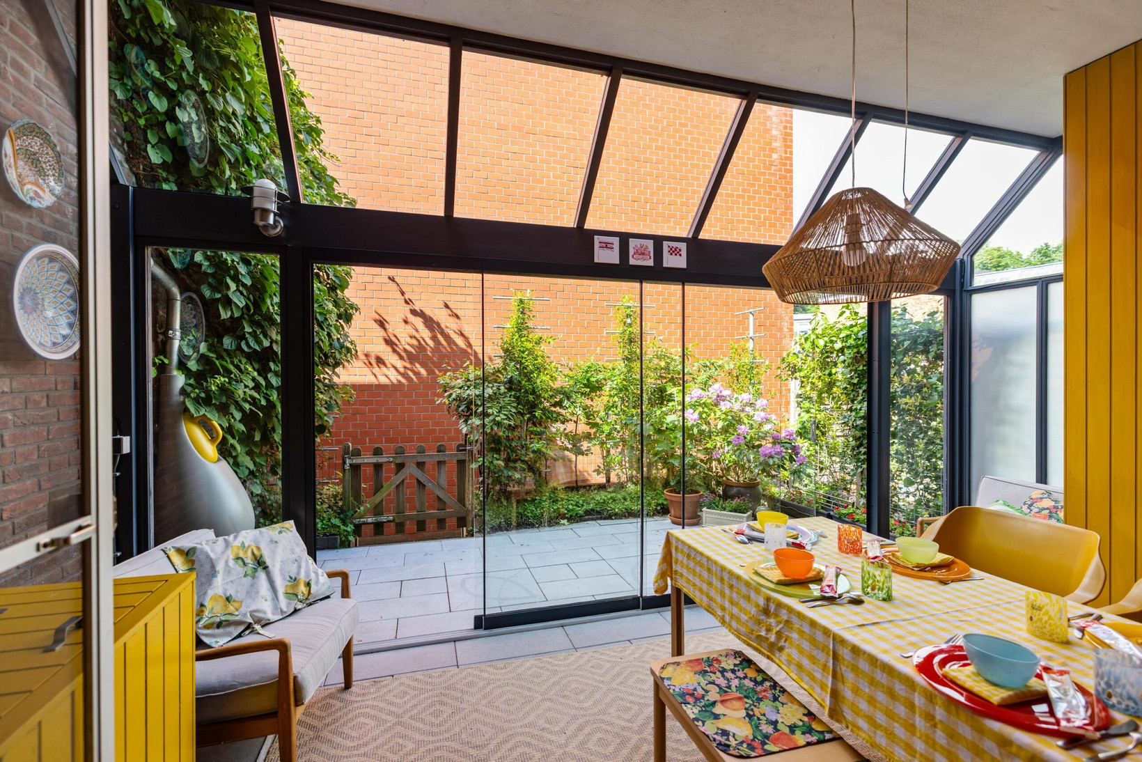 Tussenwoning te koop: Kamerlingheplein 24, Groningen