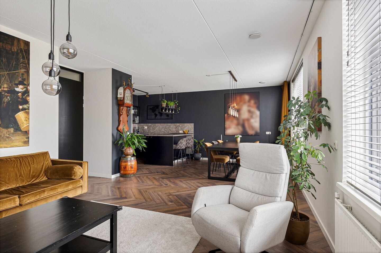 Appartement te koop: Linnaeusplein 40, Groningen