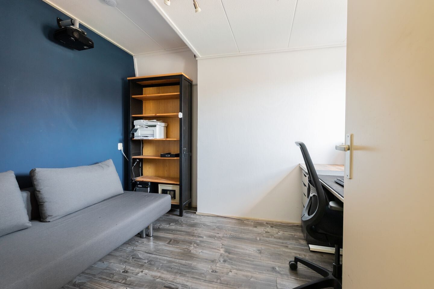Hoekwoning te koop: Goudenregenstraat 21, Groningen