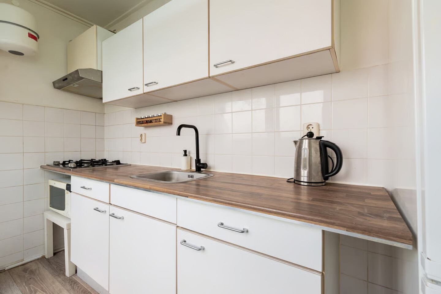 Hoekwoning te koop: Goudenregenstraat 21, Groningen