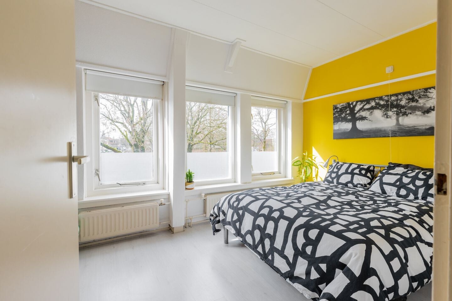 Hoekwoning te koop: Goudenregenstraat 21, Groningen