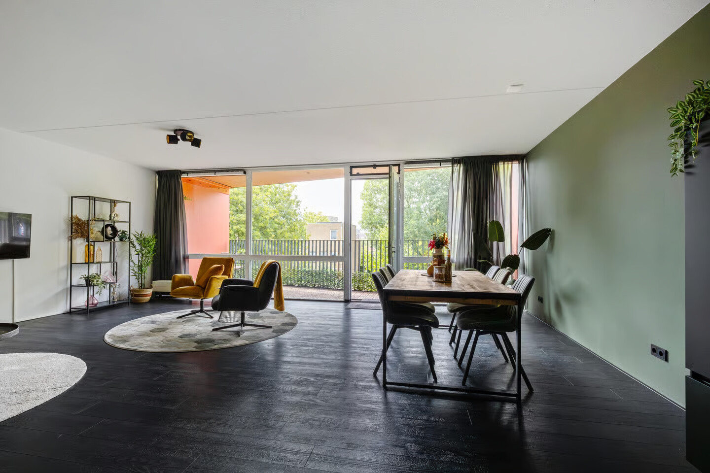 Appartement te koop: Korreweg 211-13, Groningen