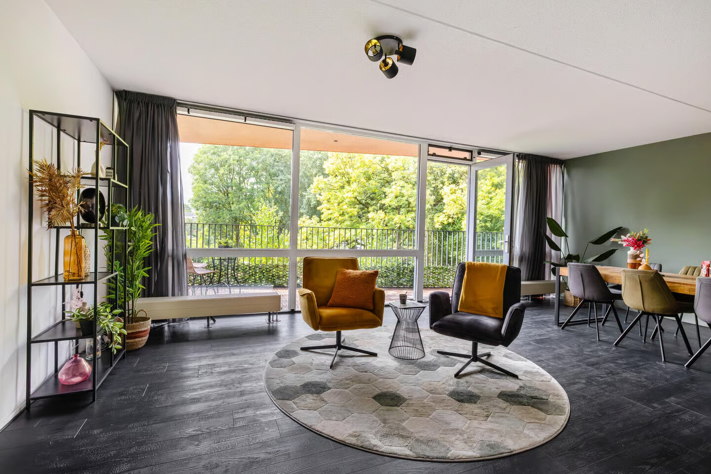 Appartement te koop: Korreweg 211-13, Groningen