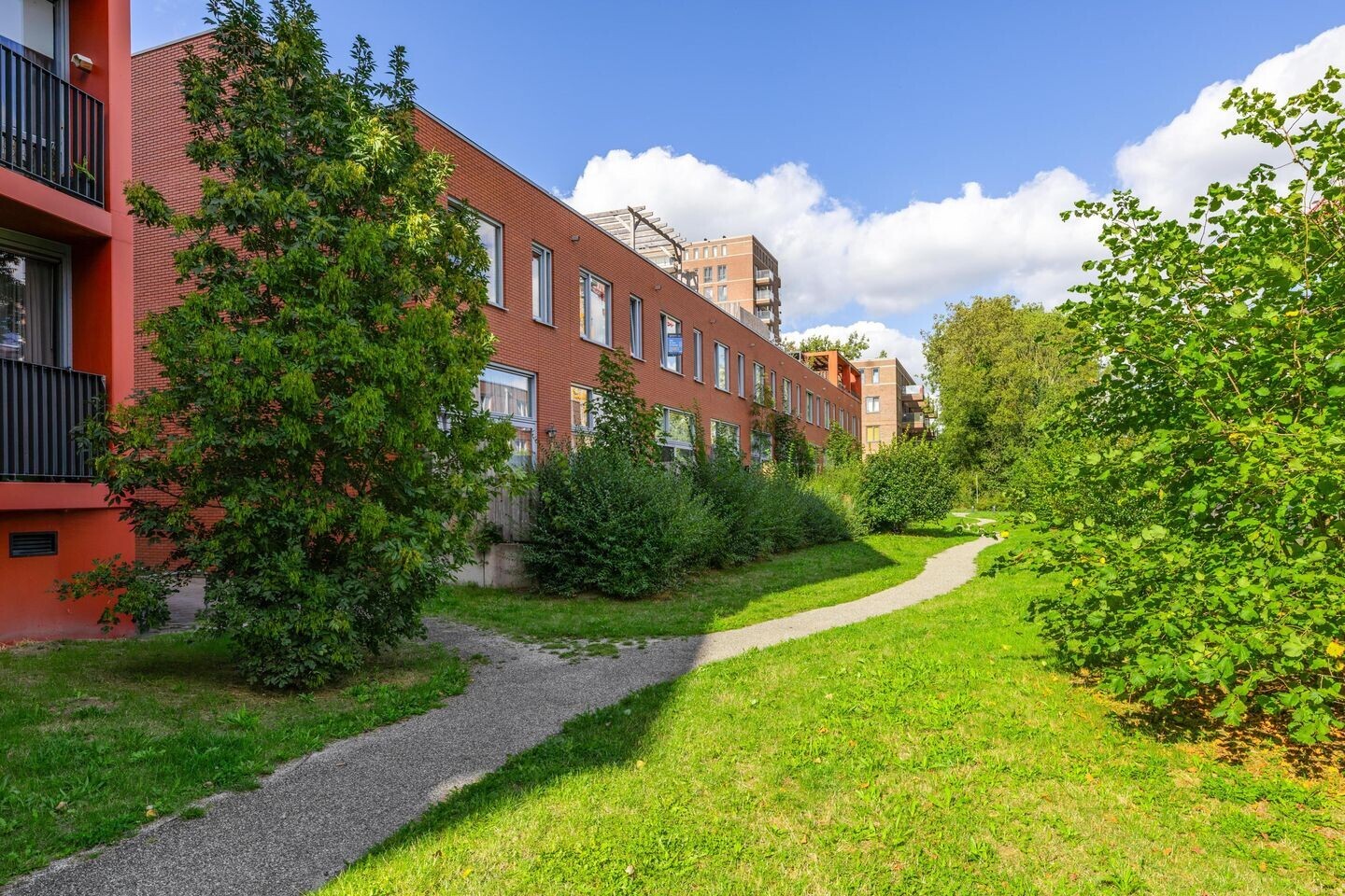 Tussenwoning te koop: Korreweg 213-58, Groningen