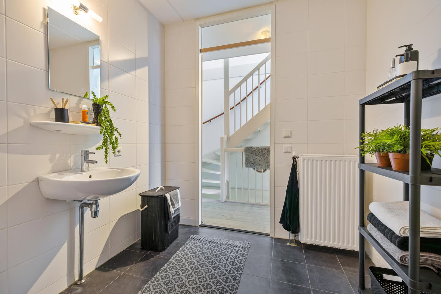 Tussenwoning te koop: Korreweg 213-58, Groningen