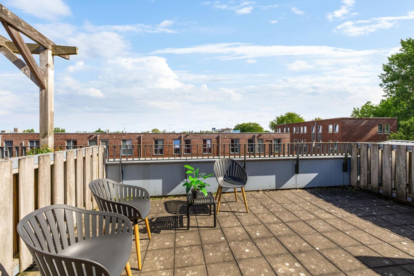 Tussenwoning te koop: Korreweg 213-58, Groningen