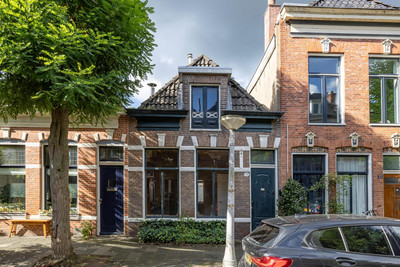 Eerste Hunz. 36