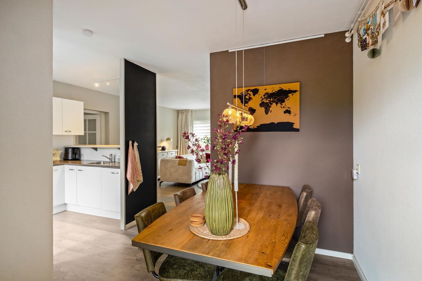 Appartement te koop: Almastraat 8A, Groningen