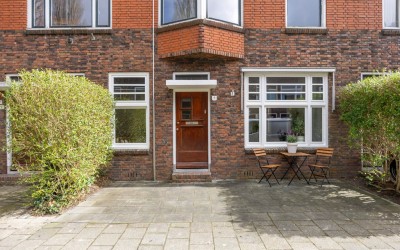 Amalia van Solmsstraat 9