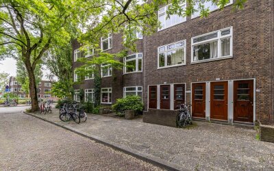 Amalia van Solmsstraat 26